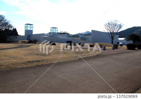 熊本県山鹿市 国指定史跡の岩原古墳群の風景 熊本県山鹿市 国指定史跡の岩原古墳群の風景 137029069