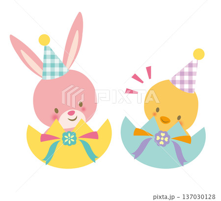 卵から顔を出すうさぎとひよこ 卵から顔を出すうさぎとひよこ 137030128