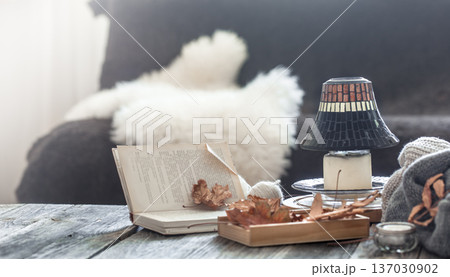 Autumn - winter still life in a homely atmosphere 137030902