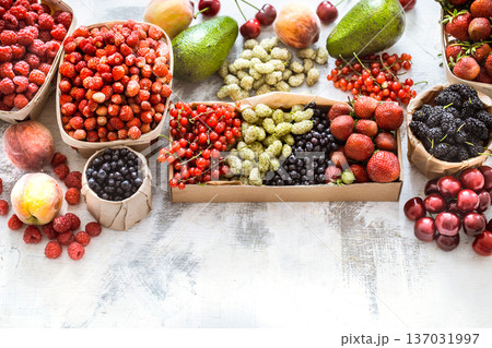 composition of different fruits 137031997