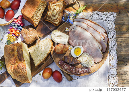 Easter food 137032477
