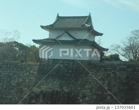 下から見上げた櫓 137035601