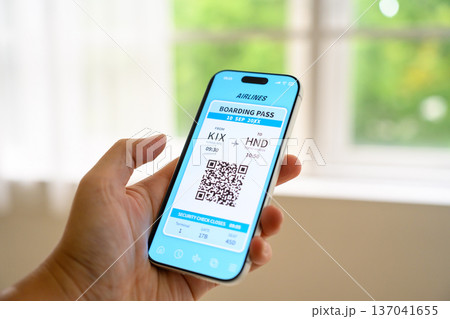 スマホの搭乗券画面 スマホの搭乗券画面 137041655