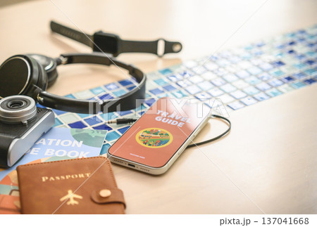旅行準備アイテム集合写真 旅行準備アイテム集合写真 137041668