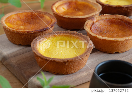 美味しそうなタルト 137052752