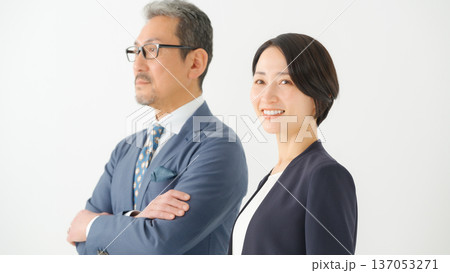 ビジネス 男女 ビジネス 男女 137053271