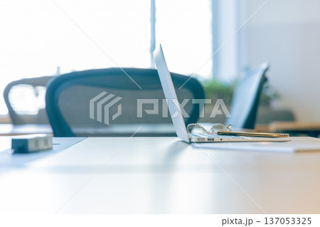 シェアオフィス 137053325