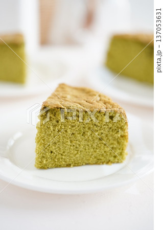 スポンジケーキ 137053631
