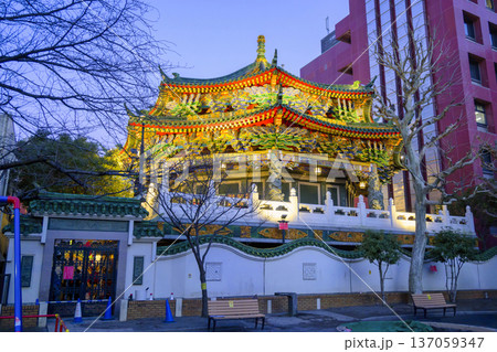 横浜中華街　関帝廟通り　橫濱媽祖廟　春節祭　山下町公園の風景 137059347