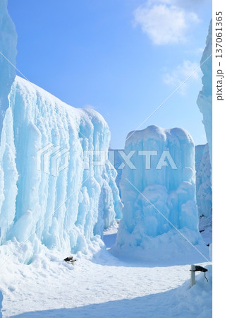 支笏湖　氷濤まつり 137061365