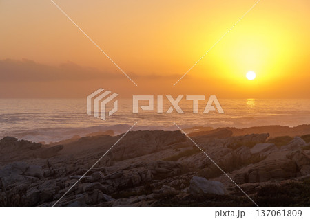 Beautiful sunset over the Atlantic Ocean Beautiful sunset over the Atlantic Ocean 137061809
