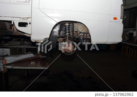 自動車車検点検整備修理工場修理 137062062