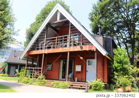 ログハウス 137062402