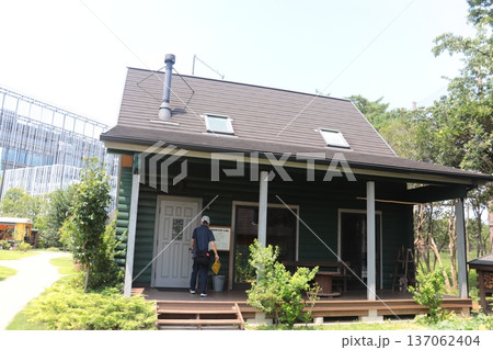 ログハウス 137062404