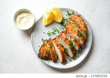Crispy breaded chicken breast, panko chicken 137063359