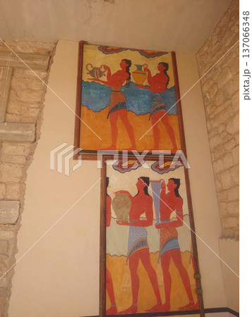 Minoan Fresco Paintings Inside Knossos Palace Crete Greece Minoan Fresco Paintings Inside Knossos Palace Crete Greece 137066348