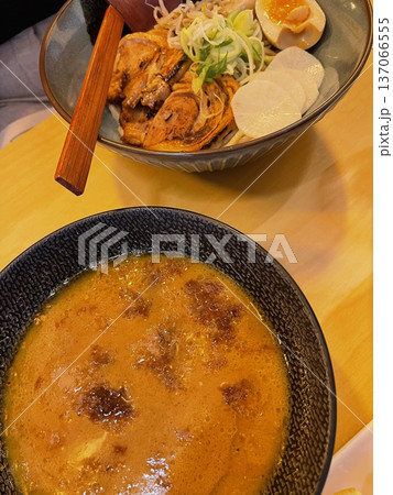 Japanese Ramen Noodle Soup in Bowl Japanese Ramen Noodle Soup in Bowl 137066555