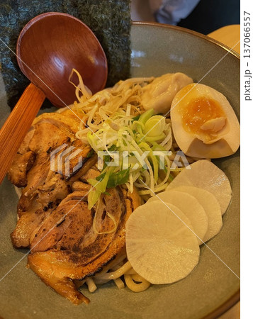 Japanese Ramen Noodle Soup in Bowl Japanese Ramen Noodle Soup in Bowl 137066557