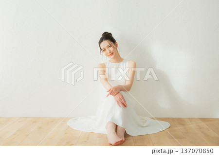 若い女性のビューティーイメージ 若い女性のビューティーイメージ 137070850