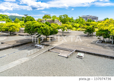 【日本100名城】初秋の赤穂城 本丸御殿跡と天守台1 兵庫県赤穂市 【日本100名城】初秋の赤穂城 本丸御殿跡と天守台1 兵庫県赤穂市 137074736