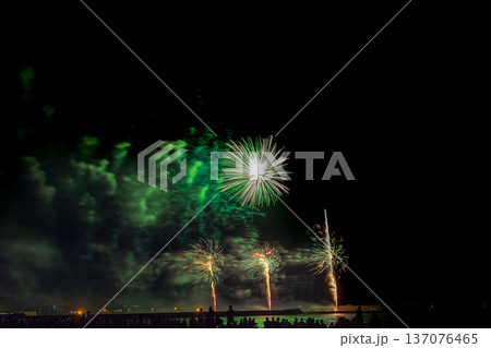 湘南ひらつか花火大会　関東 137076465
