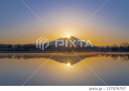 筑波山の朝日 ダイヤモンド筑波 筑波山の朝日 ダイヤモンド筑波 137076707