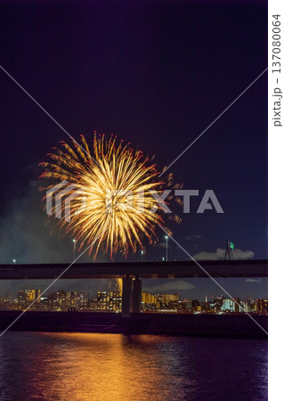 江東花火大会　東京都 137080064