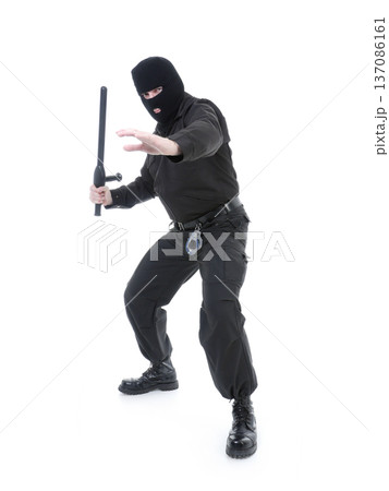 Special forces 137086161