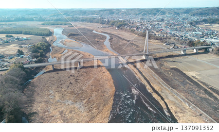 那須烏山市 那珂川 烏山大橋 2月の晴れの日 那須烏山市 那珂川 烏山大橋 2月の晴れの日 137091352