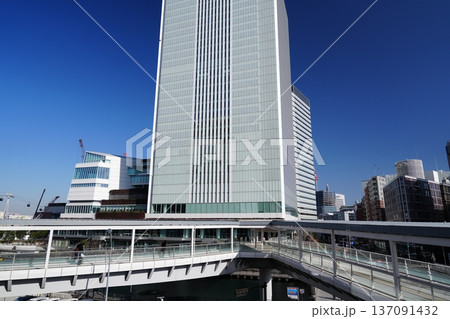 横浜市役所 137091432