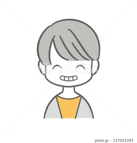 いたずらっぽく笑うショートヘアの女性のイラスト 137091885
