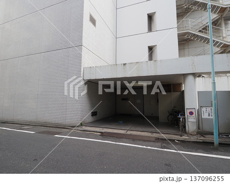 八重洲ブックセンター　2023年4月 137096255