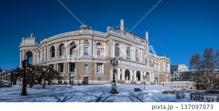 Snowy winter cityscape of UNESCO historic center of Odessa, Ukraine Snowy winter cityscape of UNESCO historic center of Odessa, Ukraine 137097873