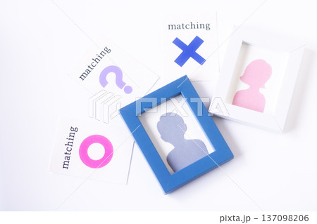 男女のマッチング 137098206