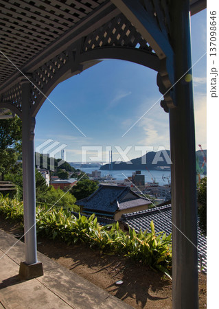 グラバー邸から望む海にの風景 長崎 グラバー邸から望む海にの風景 長崎 137098646