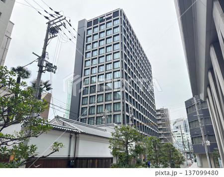 阪和興業大阪本社、鴻池運輸大阪本社などが入るHK淀屋橋ガーデンアベニュー(大阪市中央区伏見町) 阪和興業大阪本社、鴻池運輸大阪本社などが入るHK淀屋橋ガーデンアベニュー(大阪市中央区伏見町) 137099480