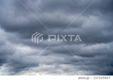 曇空【ネガティブイメージ】 137103007