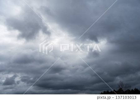曇空【ネガティブイメージ】 137103013
