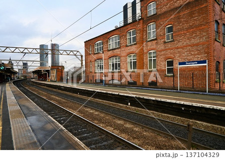 マンチェスターのディーンズゲート駅 マンチェスターのディーンズゲート駅 137104329
