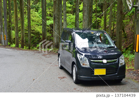 軽自動車　トールワゴン　ドライブイメージ 137104439