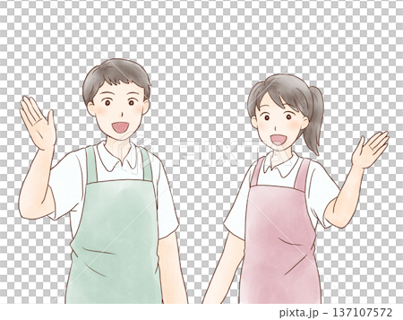 身穿清爽圍裙的男女面帶微笑地提供指導。 137107572