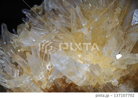 水晶 水晶 137107702