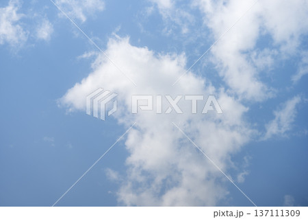 春の空 青空 晴れ 2月 イメージ 春の空 青空 晴れ 2月 イメージ 137111309