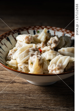 wonton 137112688
