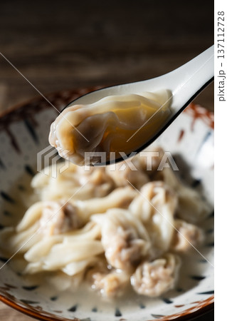 wonton 137112728