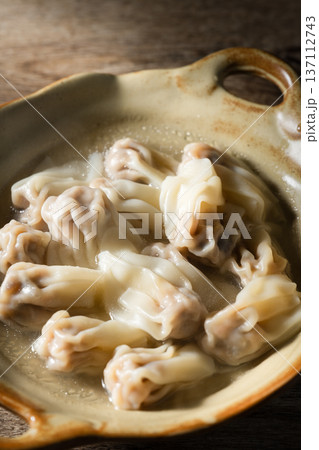 wonton 137112743