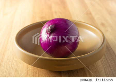 onion 137112899