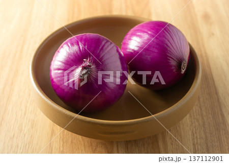 onion 137112901