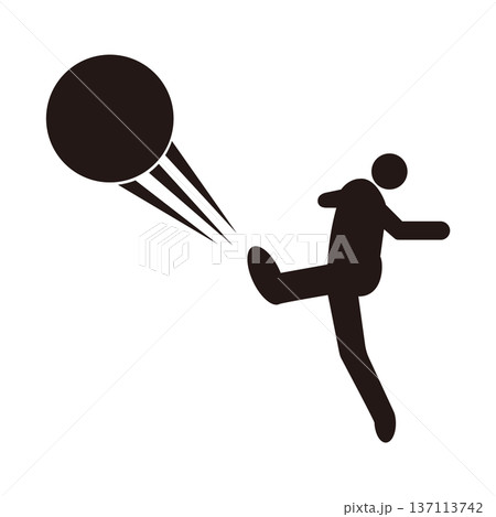 サッカーでシュートを決める人のシルエットアイコン 137113742