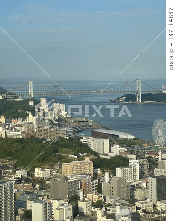 海峡ゆめタワーから見た関門橋 海峡ゆめタワーから見た関門橋 137114837